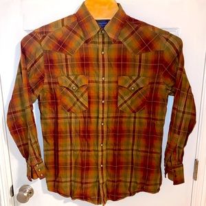 PENDELTON Medium Snap Button Frontier Shirt 100% Cotton